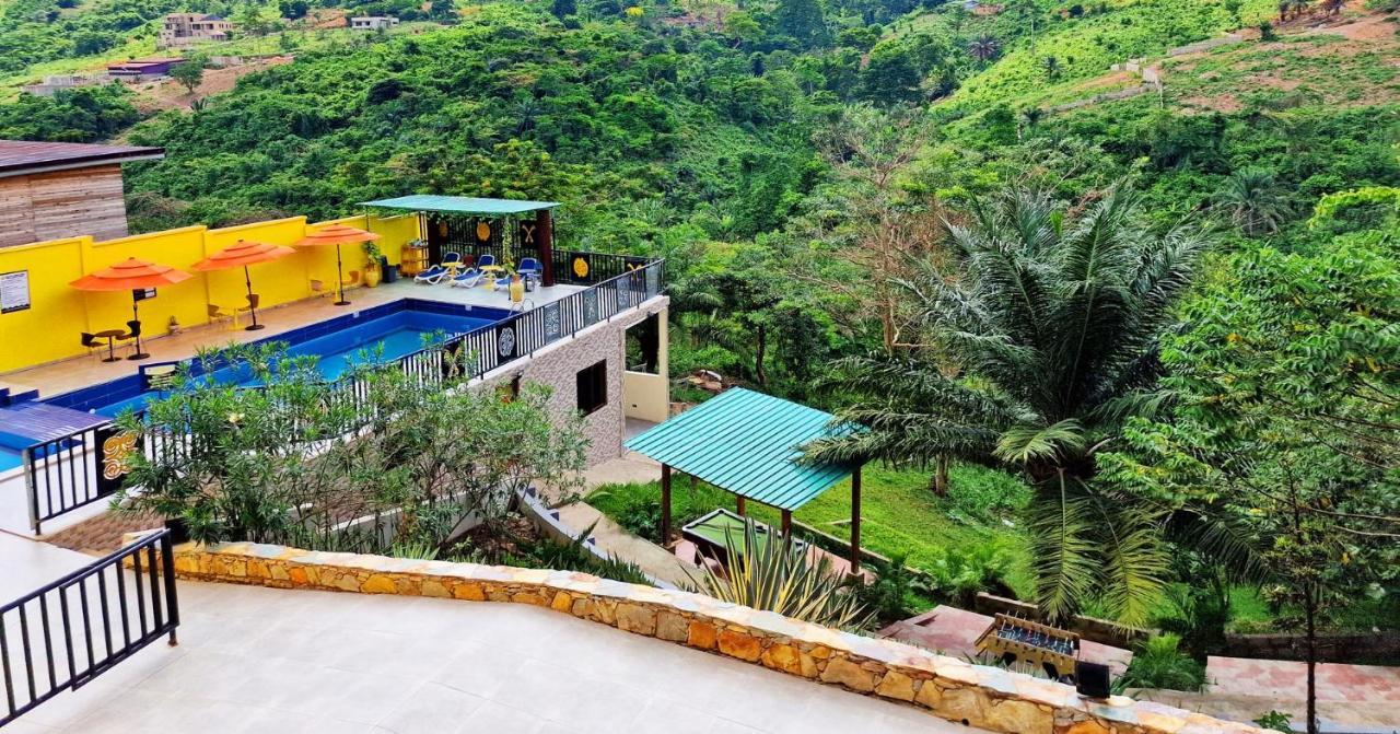 Cactus Creek Hotel Aburi Buitenkant foto
